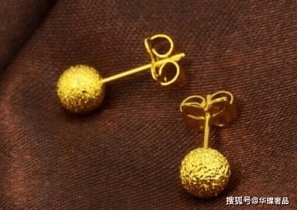 苏州黄金回收知识：如何避免黄金回收时吃亏<strong></p>
<p>黄金回收</strong>？