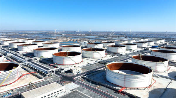 <strong></p>
<p>原油库</strong>我国一次性建设规模最大的原油商业储备库项目投用