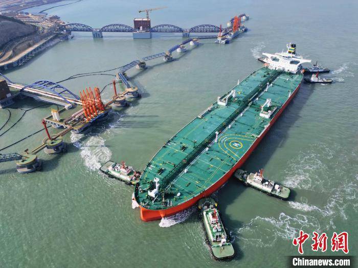 山东港口烟台港原油管道输送量突破1亿吨