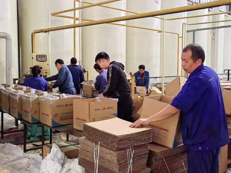 奋战第一季度“开门红” 四川富顺年产3万吨润滑油项目开足马力忙生产