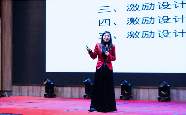 布控起点<strong></p>
<p>一起点币</strong>，赢在开局！中成伟业2024酒店餐饮“开年第一课”峰会圆满落幕！