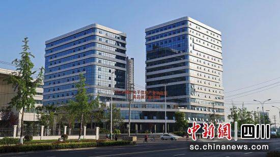 聚焦建圈强链 郫都区加快建设成都西部智造中心