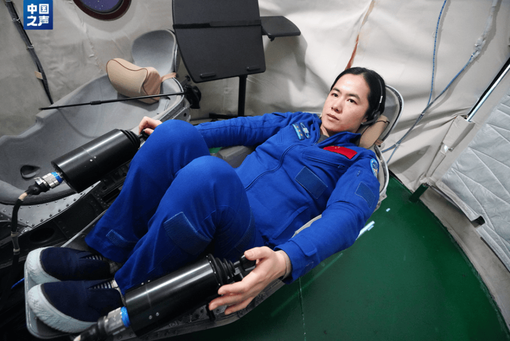 杨利伟飞天时王浩泽还在上初中<strong></p>
<p>币圈合约</strong>！90后女航天员：没有什么事情是女孩子不能做的