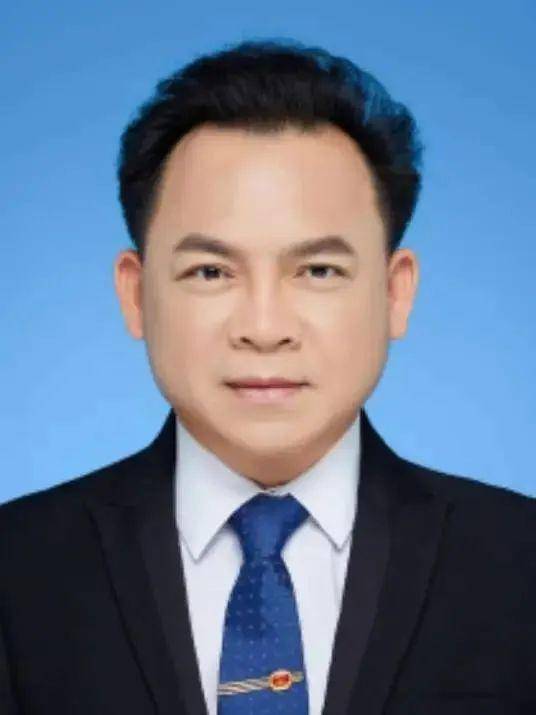 卸任市委书记3天后<strong></p>
<p>币圈搬砖</strong>，55岁的他任省政府党组成员！