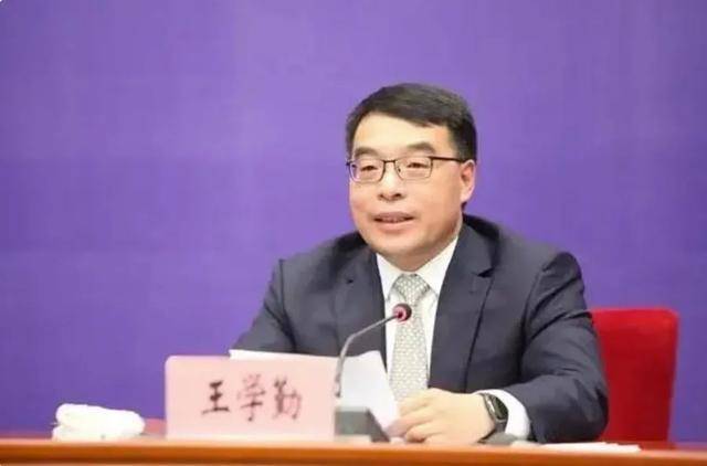 卸任市委书记3天后<strong></p>
<p>币圈搬砖</strong>，55岁的他任省政府党组成员！