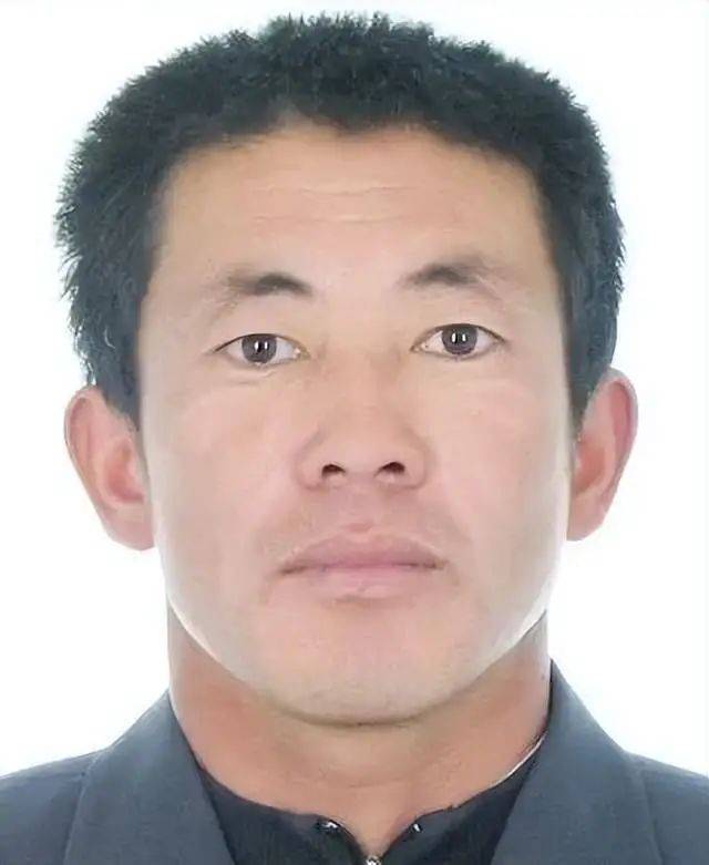 内蒙古一地发生重大刑案<strong></p>
<p>币圈一天</strong>，警方悬赏5万元缉凶