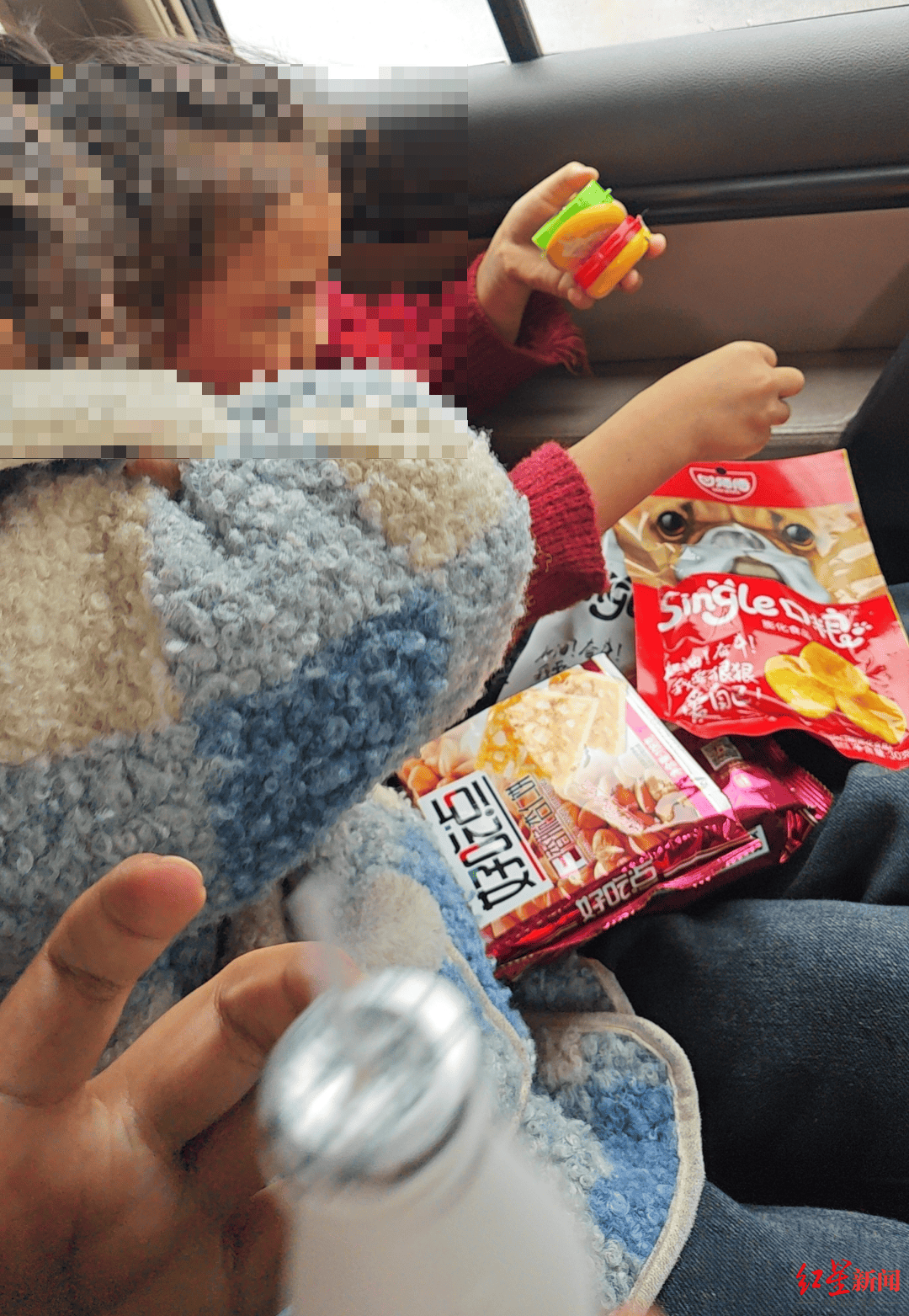 父母在外地打工<strong></p>
<p>抄币技巧</strong>，8岁姐姐带着6岁妹妹欲骑行80公里找父母，幸被交警送回