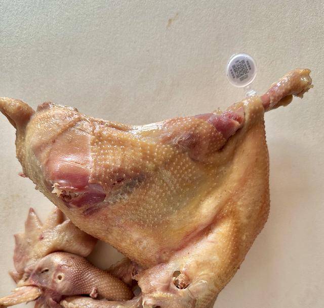 “没有一只鸡能活着飞出滑县”<strong></p>
<p>比利币</strong>,道口烧鸡开启新纪元