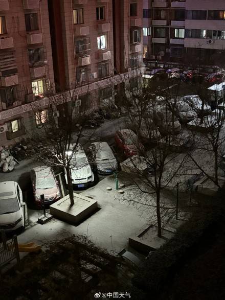 北京昨夜为何突然飘雪？低空湿度不利动力好<strong></p>
<p>在线交易</strong>，属于“大力出奇迹”