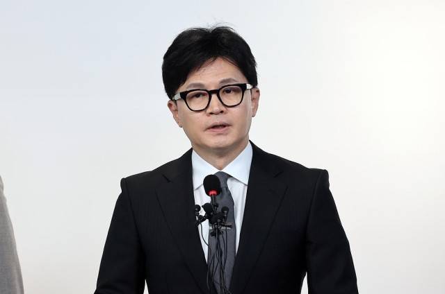韩东勋如何成为“韩国第一剑”<strong></p>
<p>一元月亮币</strong>？