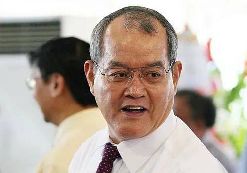 亏了45亿<strong></p>
<p>一元月亮币</strong>，石油大亨要坐牢到99岁
