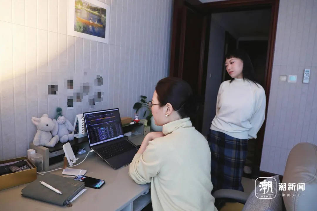 太潮了！53岁杭州退休阿姨当DJ<strong></p>
<p>一元月亮币</strong>，带着年轻人一起蹦迪