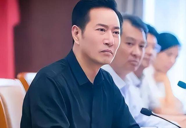 “坏人专业户”姚刚：一生无妻无子<strong></p>
<p>海南欧亚币</strong>，如今53岁在千万豪宅一个人住