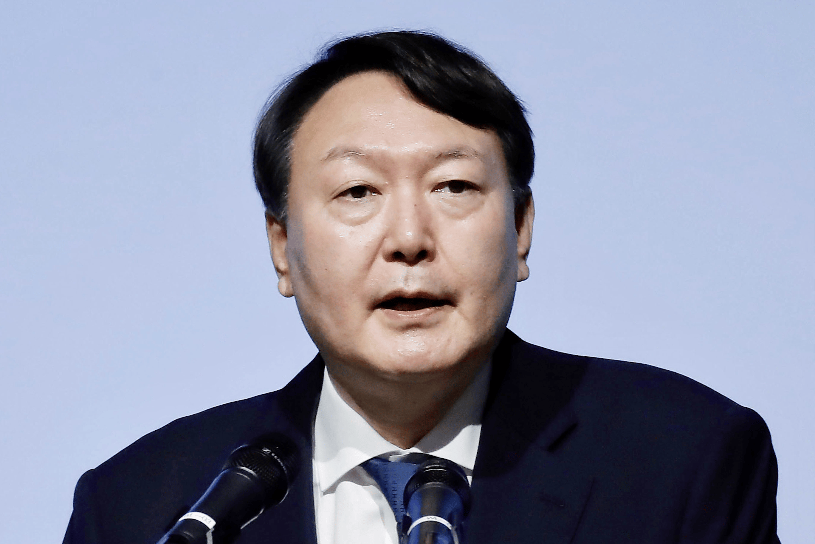 韩国法院今早批准尹锡悦逮捕令<strong></p>
<p>共生币交易</strong>，尹锡悦方面称逮捕令不合法