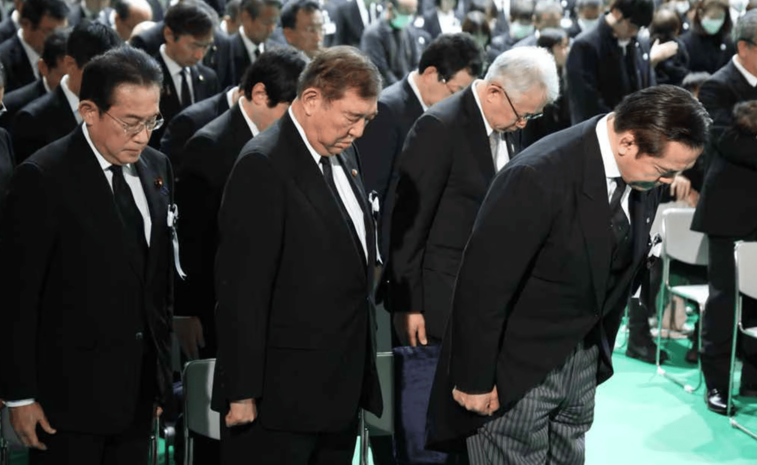 日本首相出席活动会场附近<strong></p>
<p>炒币买几种币子</strong>，20岁大学生因形迹可疑身藏利器被捕