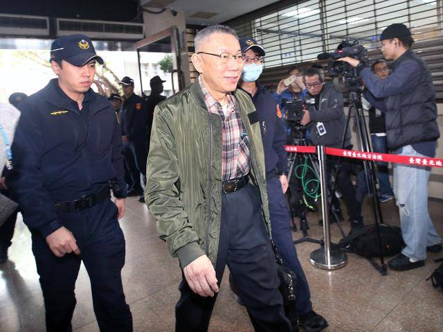 柯文哲再遭羁押<strong></p>
<p>看币圈</strong>，民众党发声明喊“痛心至极”：支持律师提抗告