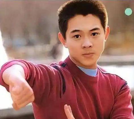 李连杰:后事一切从简<strong></p>
<p>币圈二宝</strong>，不用立碑也不用办丧事，树葬海葬都可以