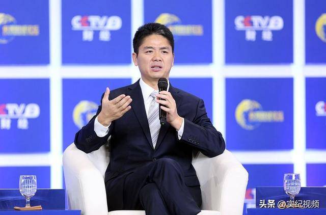 坐拥742亿<strong></p>
<p>耽币</strong>，却救不了43岁妹妹！把外甥当亲子，一年给100万抚养费
