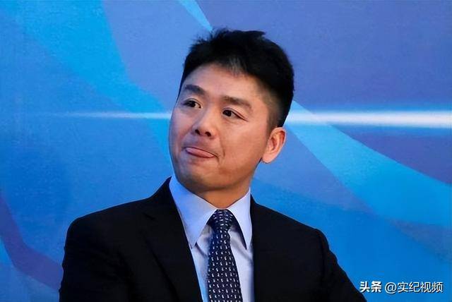 坐拥742亿<strong></p>
<p>耽币</strong>，却救不了43岁妹妹！把外甥当亲子，一年给100万抚养费
