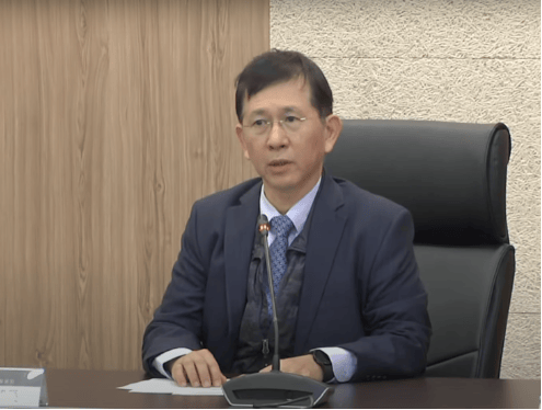 台岛马祖间两条海底电缆全断<strong></p>
<p>爱链币</strong>，台当局紧急开记者会说明，称最快2月完成修复