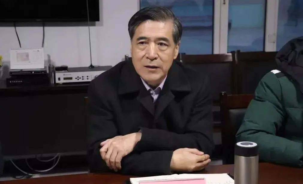 中央打虎！当过赤峰市市长、赤峰市委书记、包头市委书记等<strong></p>
<p>交易系统网</strong>，王中和被查