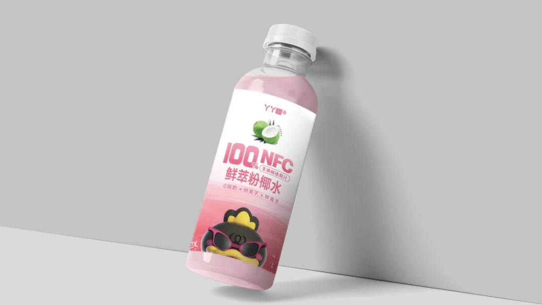 打着“配料表干净”旗号的椰子水<strong></p>
<p>交易系统网</strong>，其实在偷偷往里猛加糖