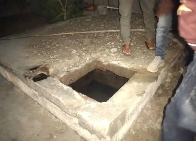 曝光12亿贪腐案<strong></p>
<p>交易系统网</strong>，印度记者惨死化粪池