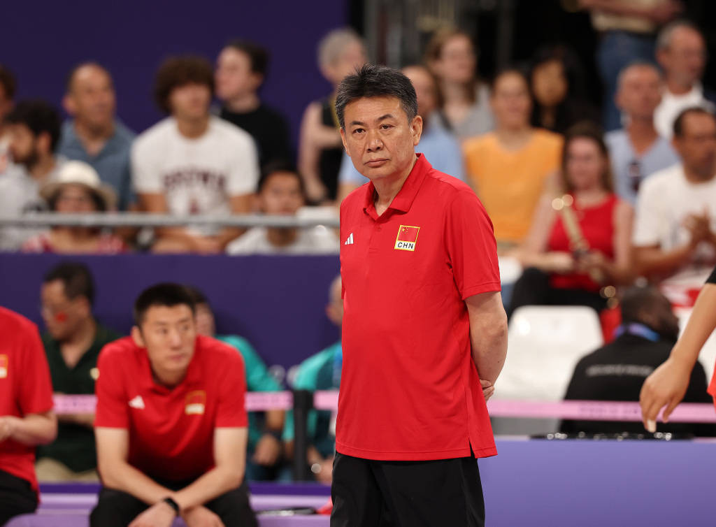 谁能成为中国女排下一任主帅<strong></p>
<p>炒币社群</strong>？想要打好这份工真的挺难