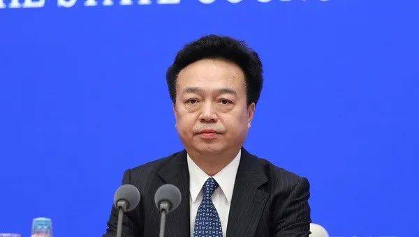 打虎<strong></p>
<p>炒币教程</strong>！杨小伟被查