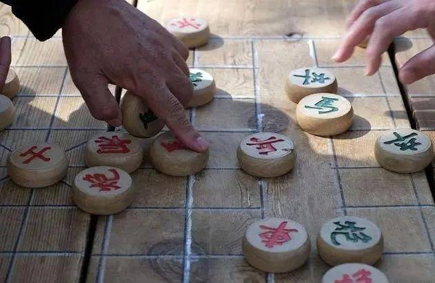 “象棋残局”诈骗：4年诈骗150万<strong></p>
<p>北海币兑换</strong>，13人落网