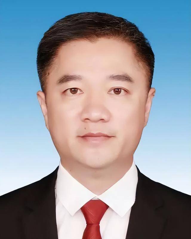 福建4位干部履新<strong></p>
<p>iovc币交易</strong>，2位升副厅