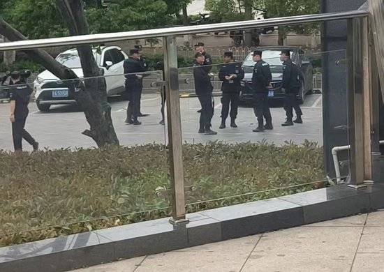 猿辅导员工猝死在公司<strong></p>
<p>iovc币交易</strong>！曾被曝上厕所、吃饭都要报备
