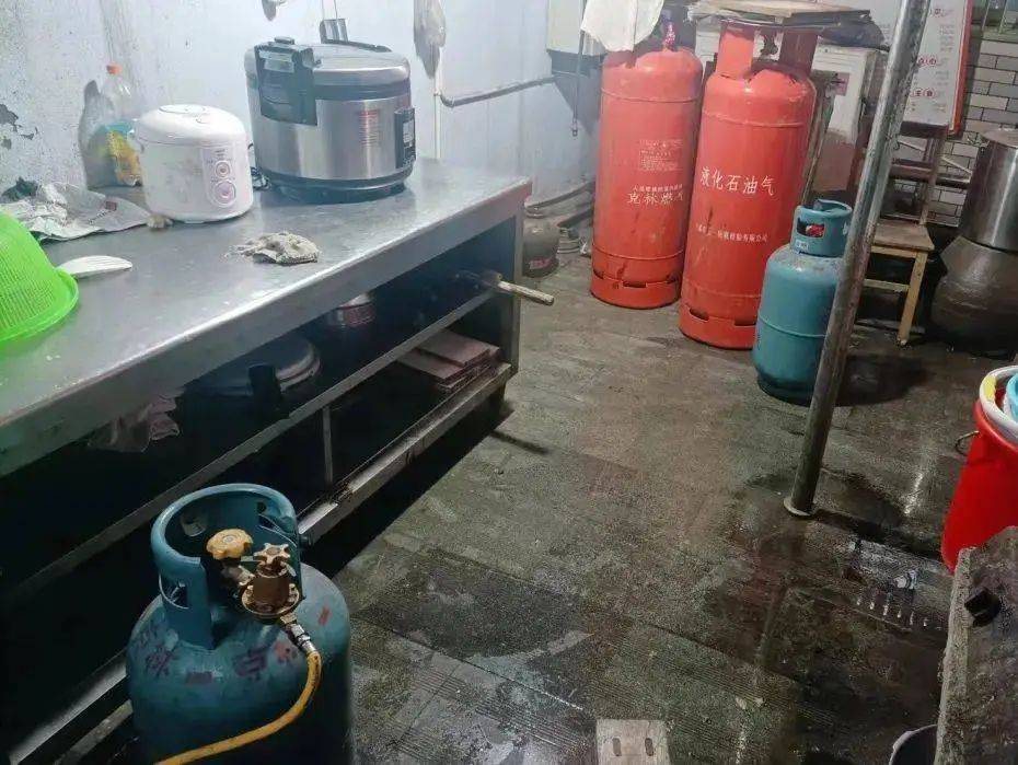 餐饮店老板注意<strong></p>
<p>天王币</strong>！这些消防安全隐患需警惕→