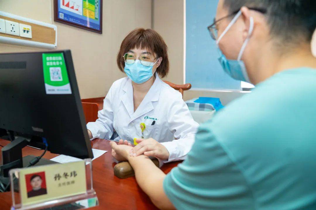 醒来“天塌了”<strong></p>
<p>汽水</strong>！深圳一女子眼睛闭不上、嘴巴漏水！这些错误很多人会犯