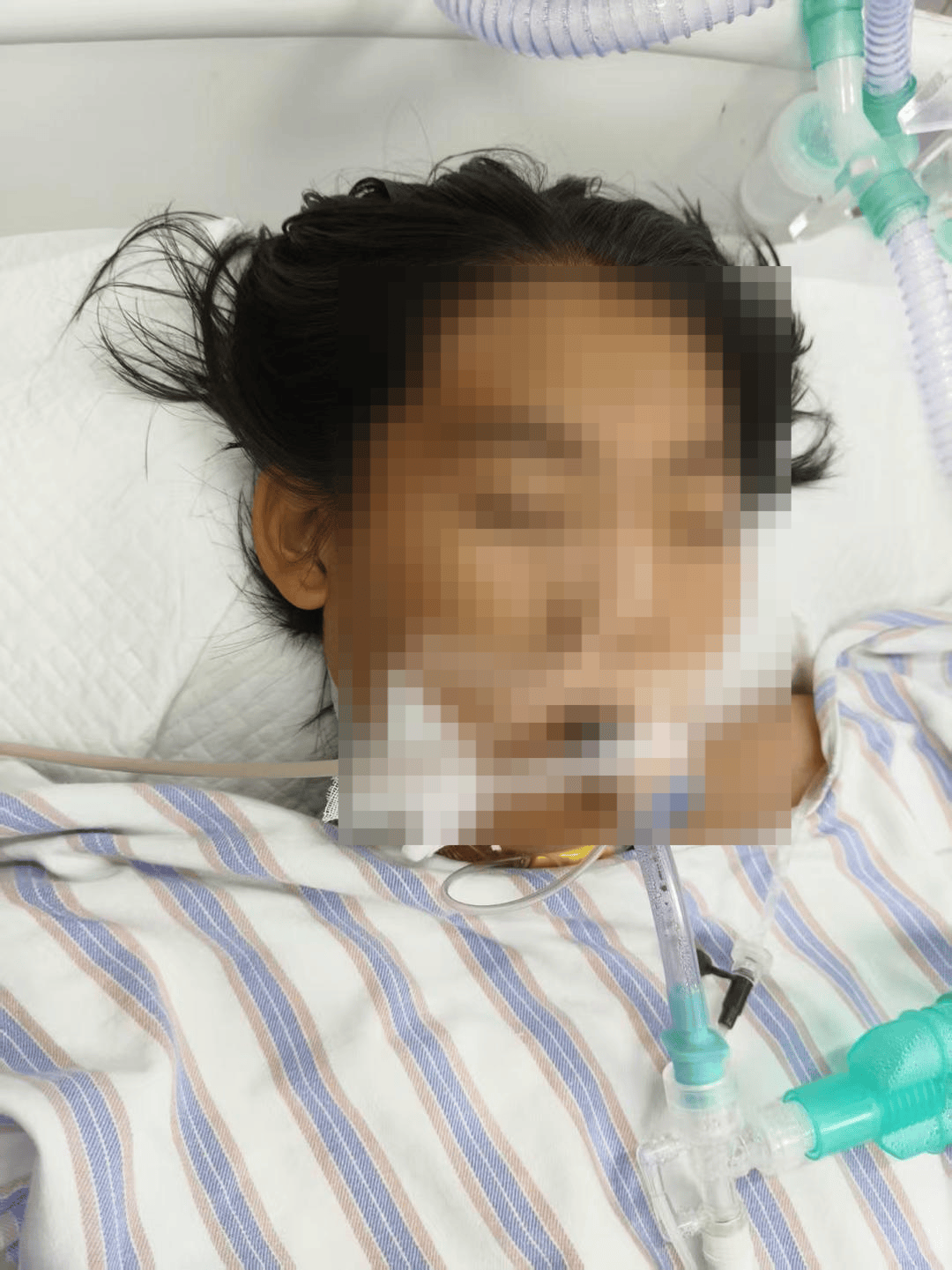 14岁女孩在拓展营遭体罚去世<strong></p>
<p>合约</strong>，班主任因截留其给父母信件受审