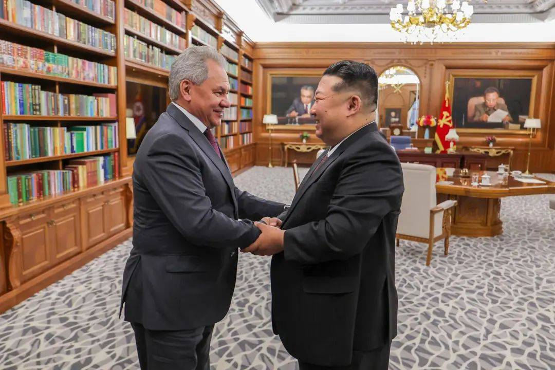 金正恩会见绍伊古：继续无条件支持俄罗斯<strong></p>
<p>合约</strong>！绍伊古：俄罗斯领导层特别感谢朝鲜军人