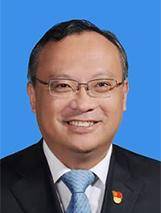 北京4位副区长拟任区委常委<strong></p>
<p>李易峰</strong>，1位“准85后”