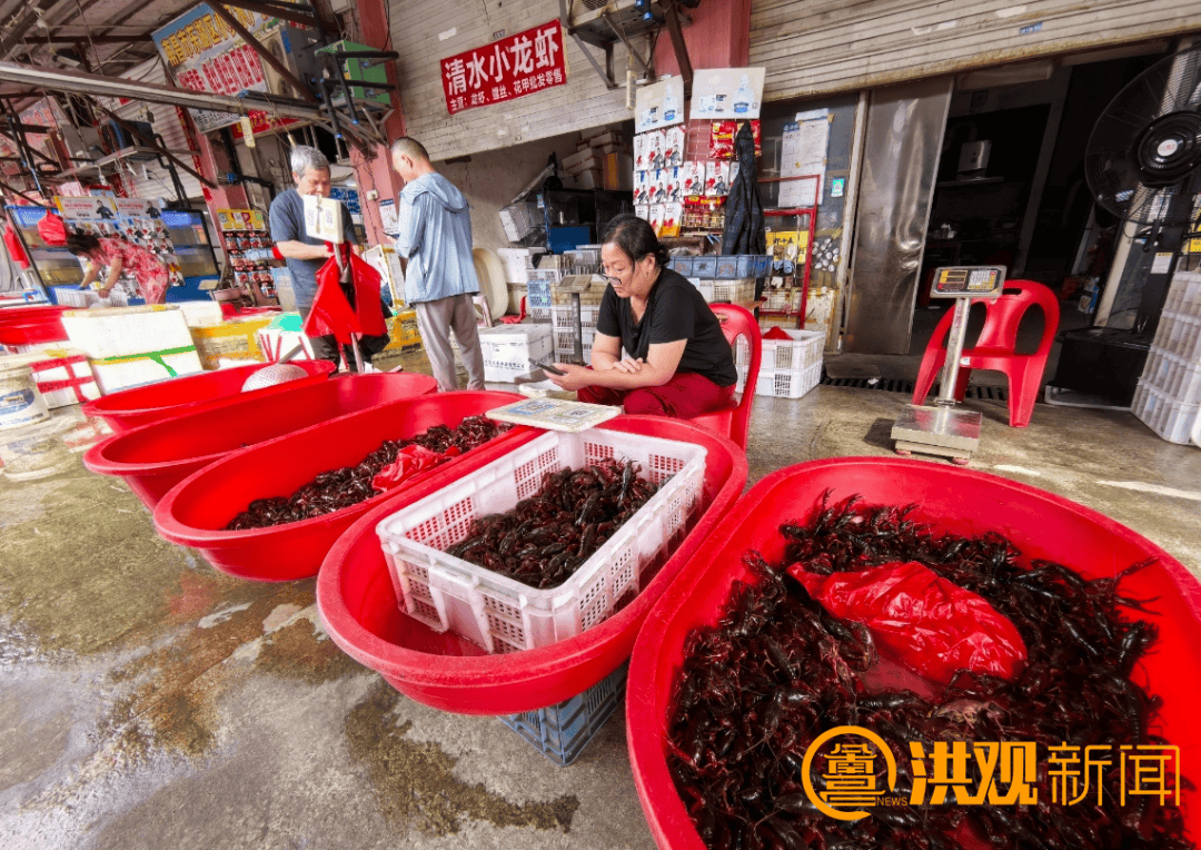 价格腰斩<strong></p>
<p>李易峰</strong>！13元/斤！南昌正大量上市