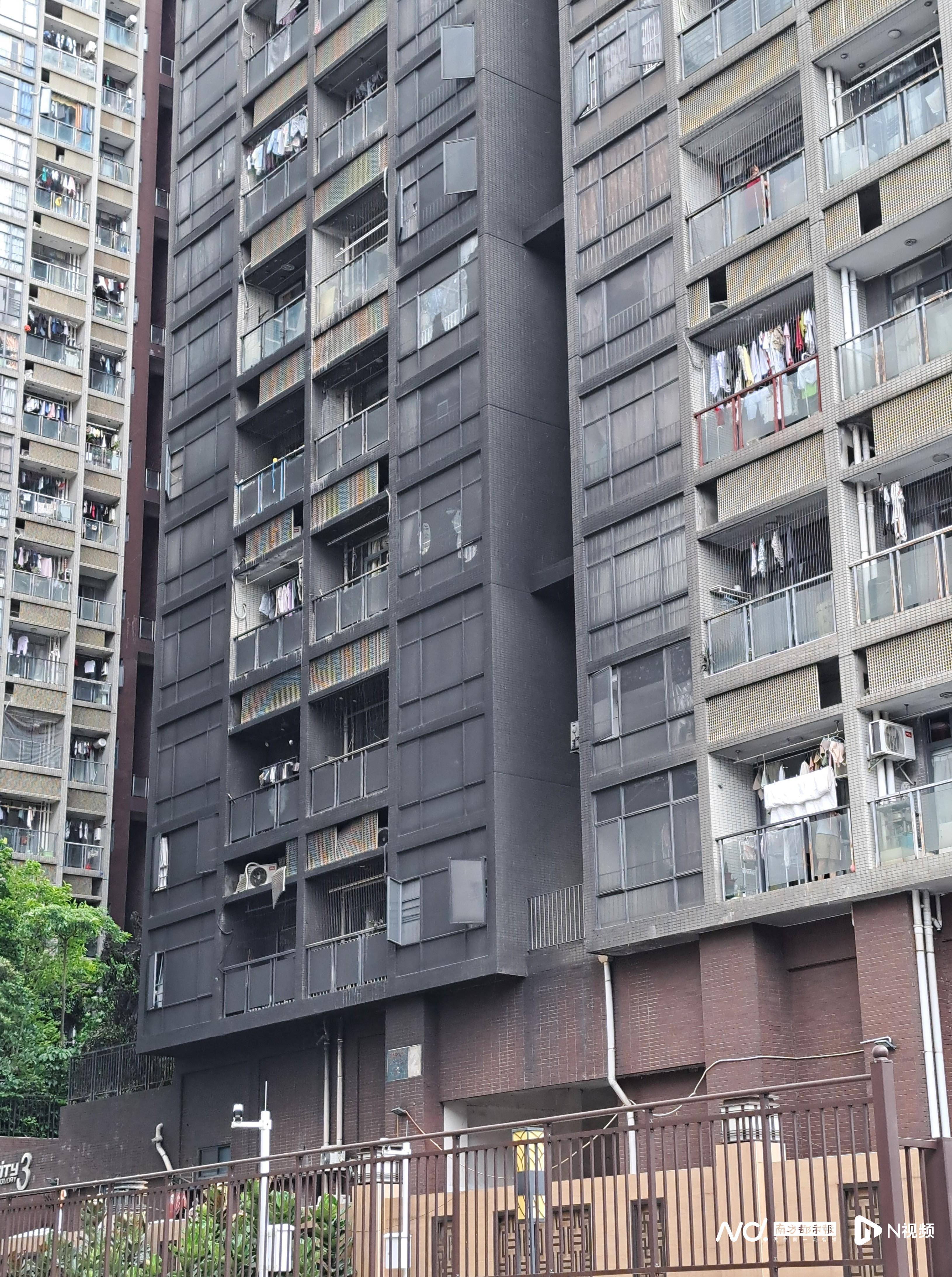 东莞一小区逾百辆电动自行车烧毁<strong></p>
<p>挖比特币</strong>！住户睡梦中被叫醒撤离逃生