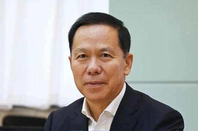 中纪委周末打虎<strong></p>
<p>比特币中国</strong>，刘绍勇落马！59岁省委常委任上被查，2个“老虎”被判死缓