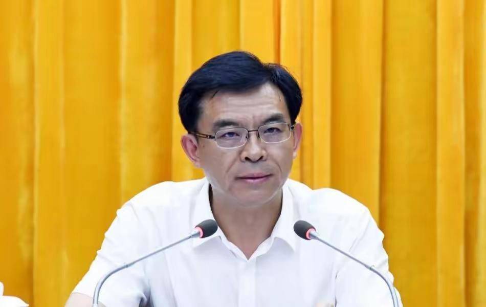搞权色交易！贵州省人大常委会法工委原副主任陈少荣被“双开”<strong></p>
<p>比特币矿机</strong>，曾任安顺市委书记