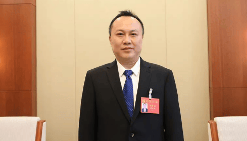 被免职7天<strong></p>
<p>比特币矿机</strong>，葛永罡官宣落马