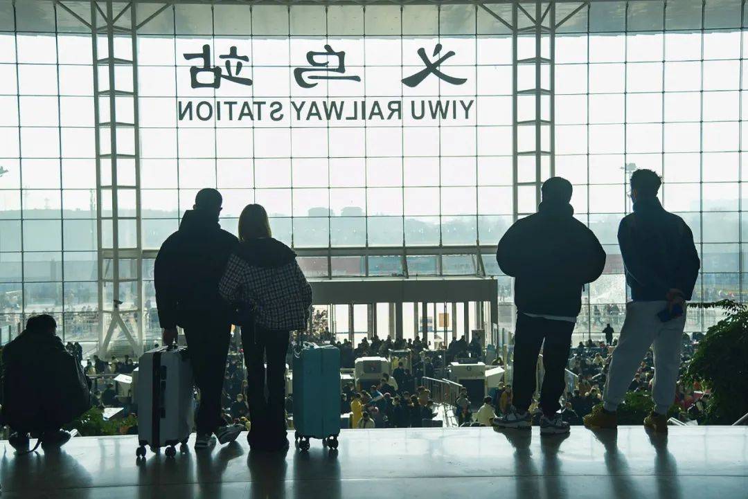 Labubu爆火之后<strong></p>
<p>比特币美金</strong>，去义乌的年轻人赚翻了
