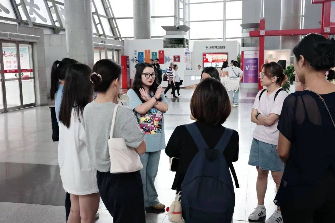 Labubu爆火之后<strong></p>
<p>比特币美金</strong>，去义乌的年轻人赚翻了