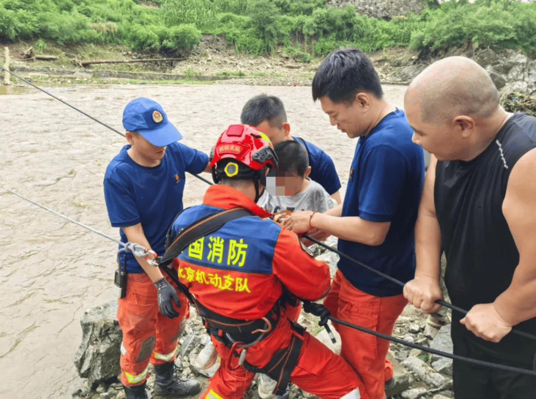 北京强降雨<strong></p>
<p>如何挖比特币</strong>！直击灾后紧急救援现场