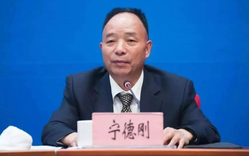 市委原书记、市政协原主席、原董事长<strong></p>
<p>比特币现在行情</strong>，云南3天通报3人落马