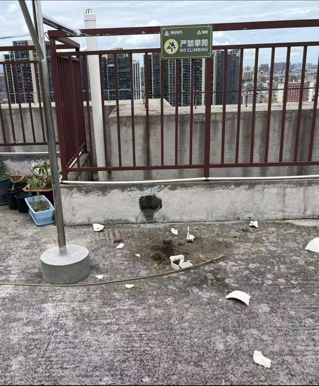 湖南衡阳29岁女子疑被男友施暴后从25楼跳下身亡 男友徐某此前还刺激说：“你放心<strong></p>
<p>比特币走势图</strong>，她不会去死的”