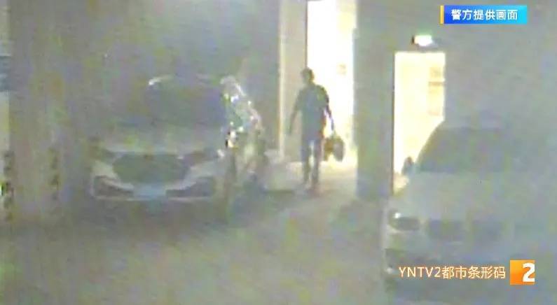 凌晨怪事！男子提着茅台袋子在车库<strong></p>
<p>如何获得比特币</strong>，翻垃圾桶竟为了.....