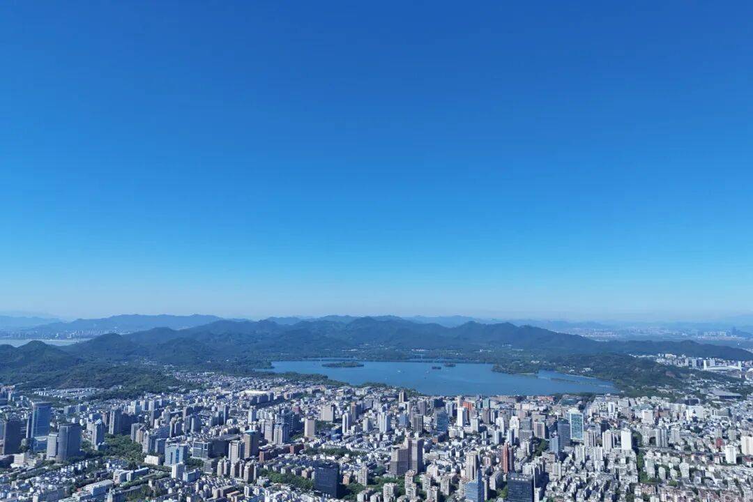 确认了<strong></p>
<p>比特币挖矿软件下载</strong>！明天抵达浙江：强度冲顶！