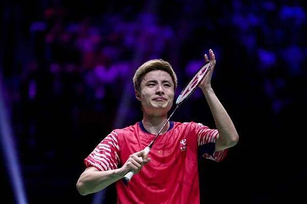 祝贺！石宇奇2比1逆转昆拉武特<strong></p>
<p>比特币大涨</strong>，获得羽毛球世锦赛男单冠军！